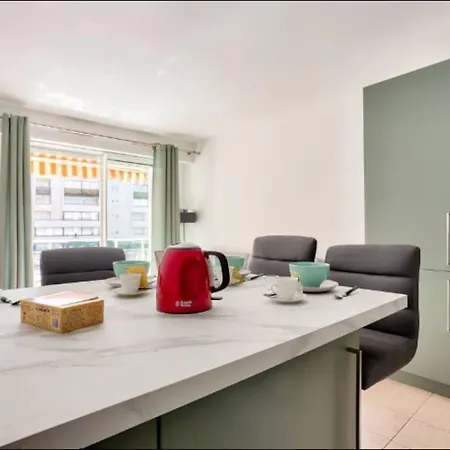 T3 Climatise Avec Piscine Et Plages A Pied Apartment Saint-Raphael (Var)